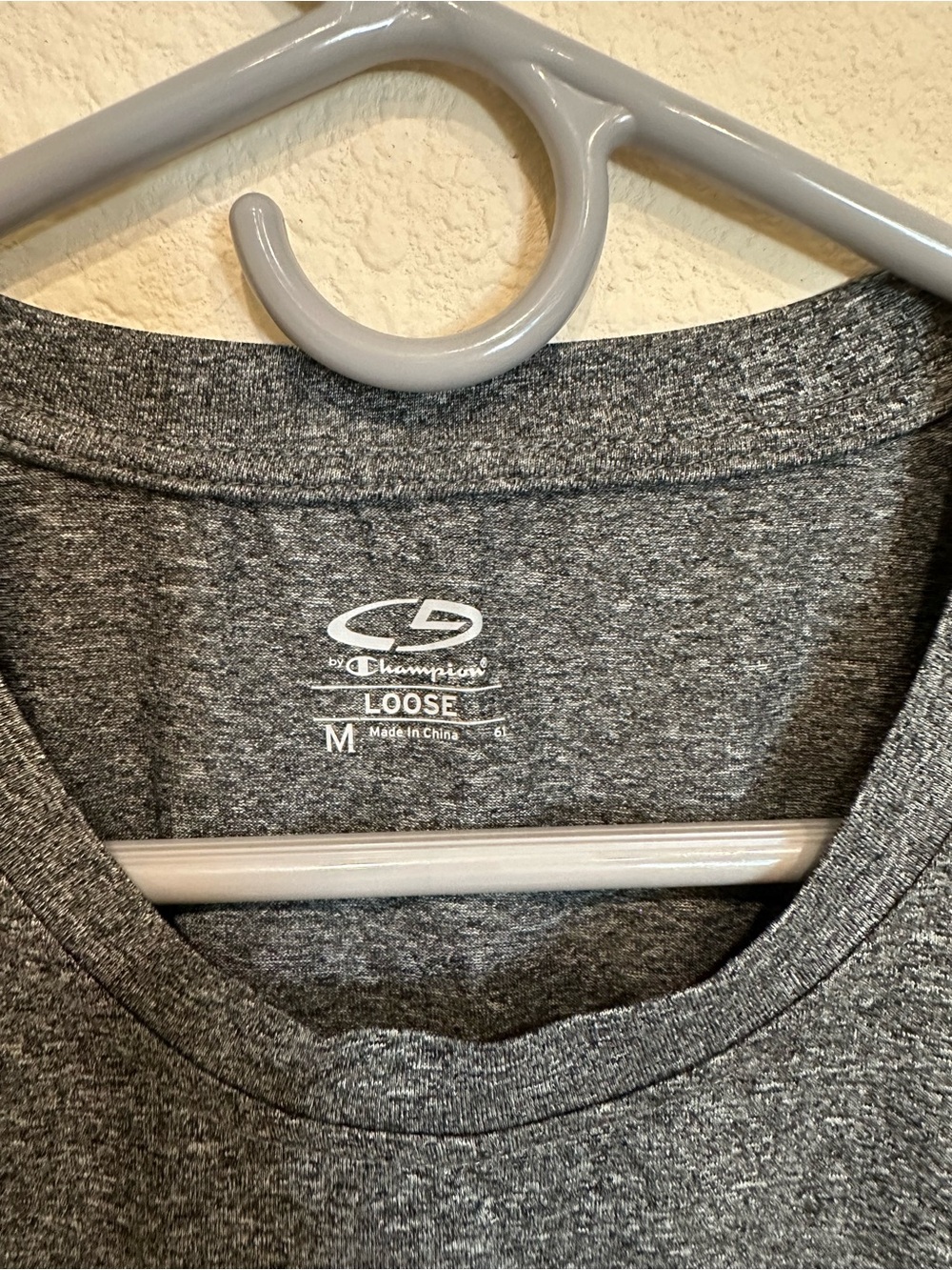 Women’s CHAMPION Exercise Crewneck Tees in Charcoal/Light Blue/Dusty Pink—M - Picture 15 of 16